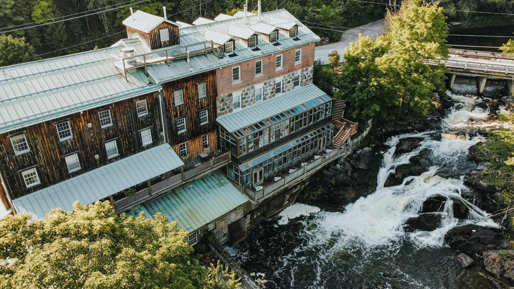 Moulin Wakefield Mill Hotel & Spa Extérieur photo